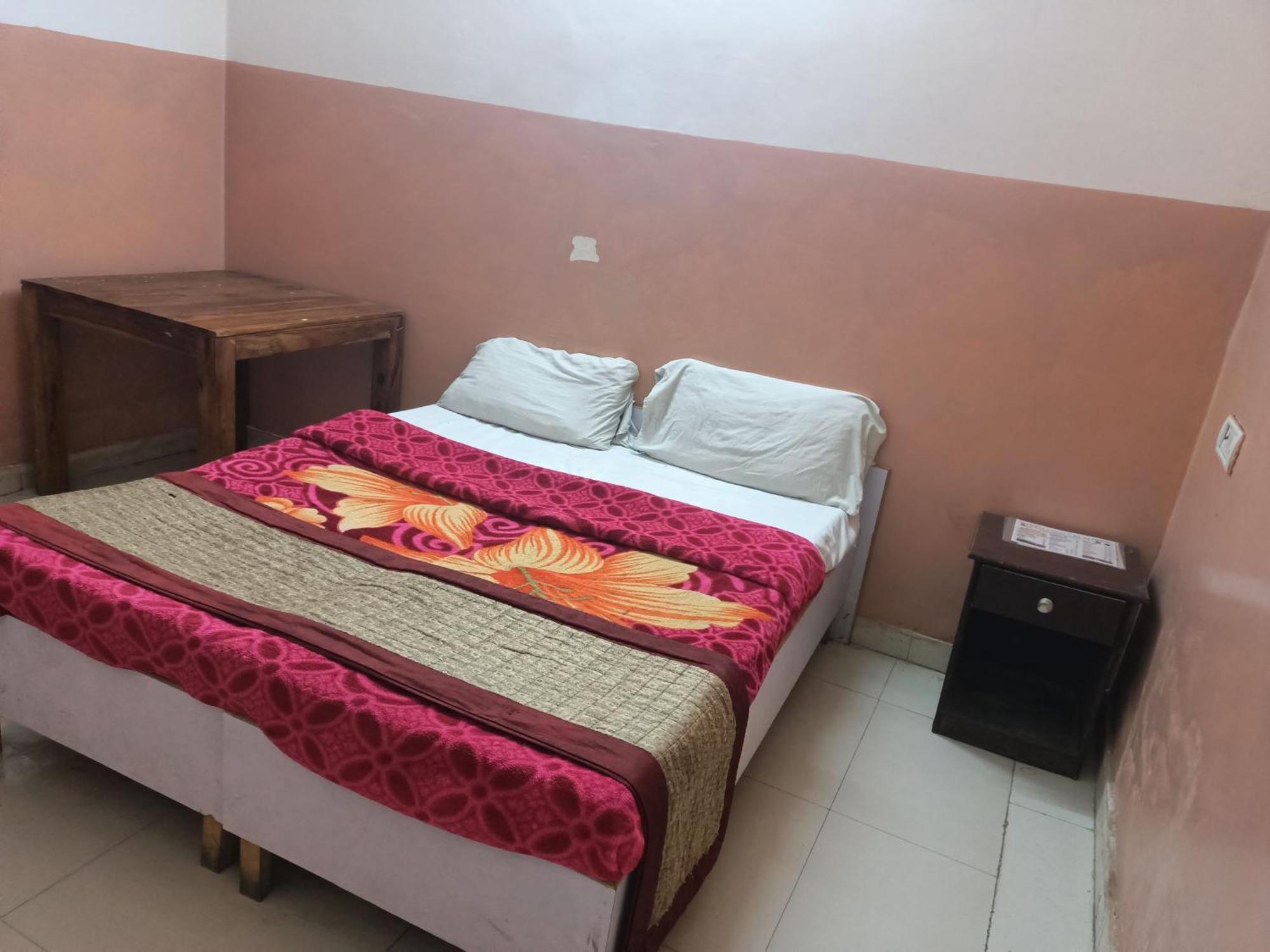 Hotel Royal India - Vijay Enclave New Delhi Bagian luar foto
